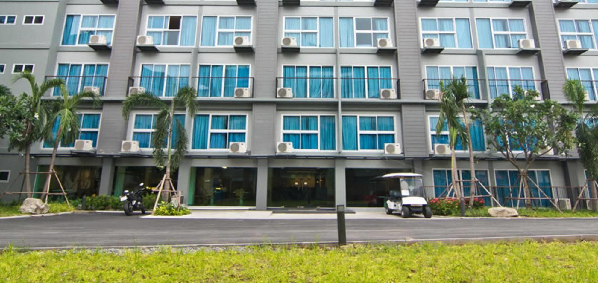 Sunshine One Pattaya Exterior foto